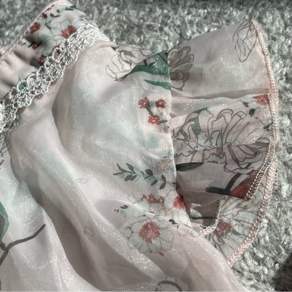 Baby Chiffon Onesie with Headband - Picture 4 of 10
